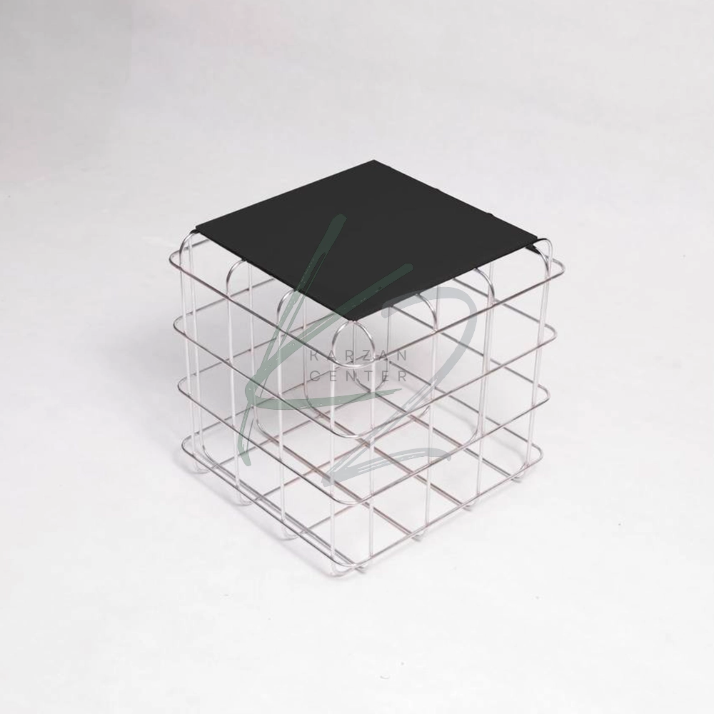 grid black میز کنار مبلی فلزی مدل Grid با صفحه شیشهای مشکی